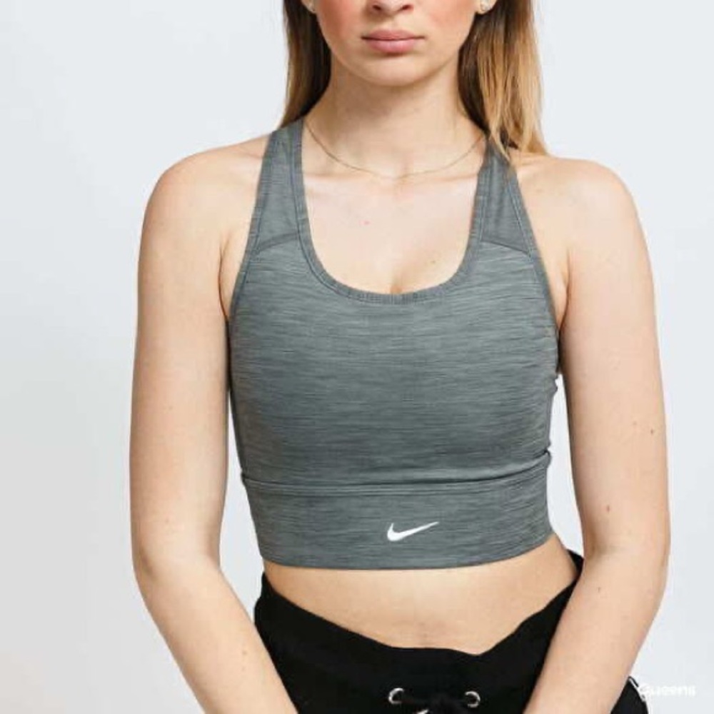 Nike Women's Swoosh Long Line Sports Bra-Smoked Grey Heather